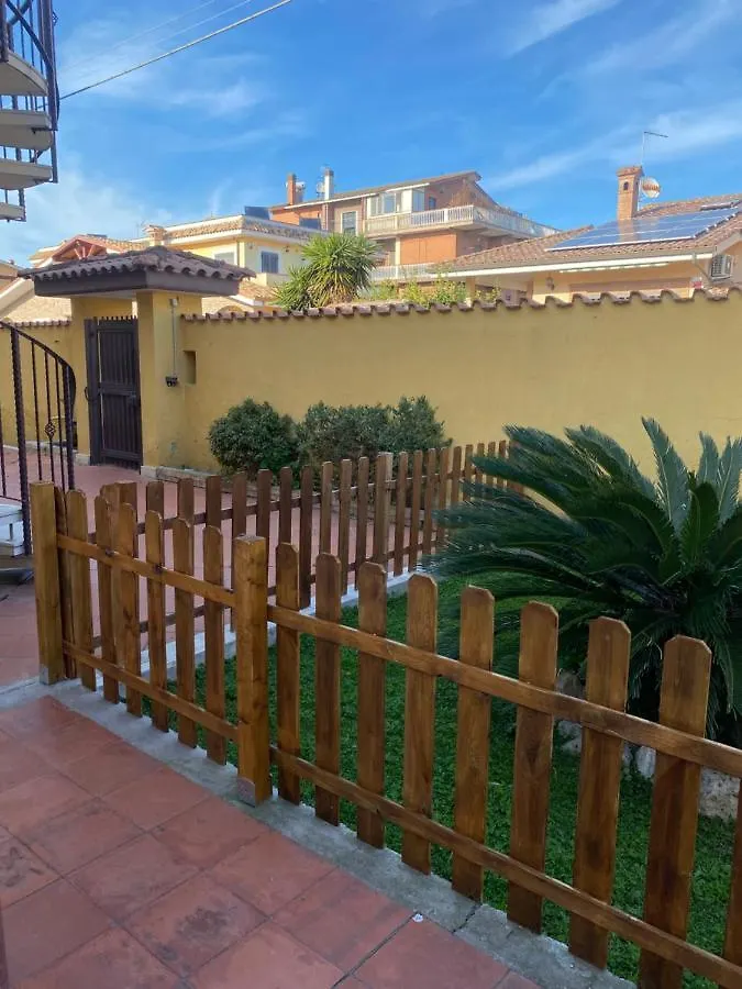 Semesterbostad Gate23 Villa Fiumicino Italien